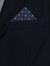 Костюм темно-синий классический: пиджак с шёлковым платком и брюки фото