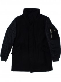 Пальто чёрное шерстяное с воротником стойка и рукавами из плащевой ткани фото