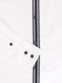 Рубашка белая классическая с чёрной планкой и пуговицами цена