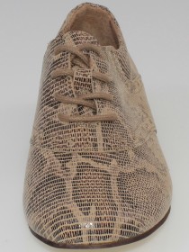 Туфли бежевые "змеиный принт" кожаные лакированные  цена