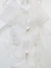 Ободок на голову белый с мелкими цветочками  фото