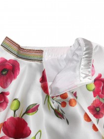 Комплект белый "Маки": атласный топ со стразами и юбка солнце клёш с цветочным принтом  цена