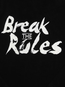 купить Лонгслив чёрный с блестящей надписью «Break the rules»