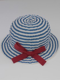 Шляпа белая в голубую полоску с красным бантиком цена