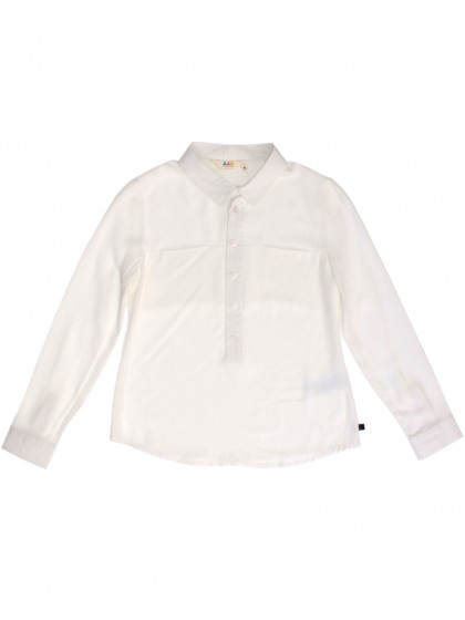 Блуза белая на пуговицах с двумя карманами 