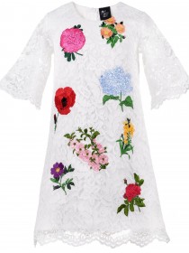 Платье белое кружевное с разноцветными вышитыми цветами