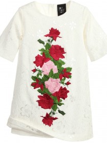 купить Платье белое жаккардовое с вышивкой розовые и алые розы