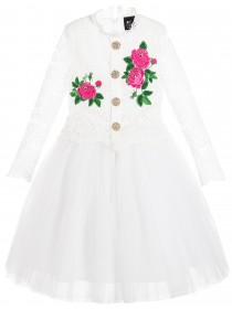 Платье белое пышное кружево с вышевкой розы фото