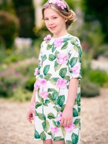 Платье жаккардовое белое с зелёными листьями и розовыми цветами цена