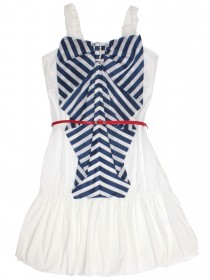 Платье белое со вставкой в синюю полоску и красным ремешком фото