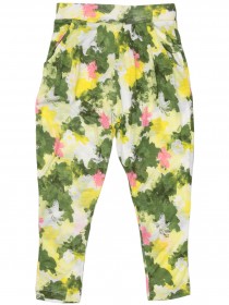 Комплект яркий летний: разноцветные штаны и коралловая майка фото