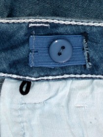 Юбка двойная: джинсовая верхняя с шипами и белая нижняя с воланом  фото