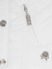 Куртка белая стёганая удлинённая с серебряной фурнитурой фото