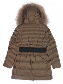 Пальто пуховое темно-оливкового цвета с широкой чёрной резинкой на талии и пышным мехом на капюшоне цена