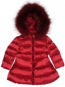 Комплект пуховой: красное приталенное пальто с натуральным мехом на капюшоне и чёрный полукомбинезон  фото