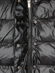 Куртка чёрная пуховая удлиненная с воротником "стойка" цена