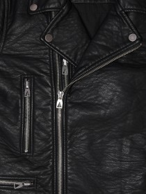 Куртка черная косуха с ремнем по краю  цена