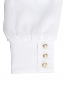 Блузка белая элегантная с бантом и жемчужными пуговицами  фото