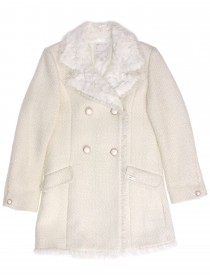 Пальто молочного цвета двубортное с отделкой белым мехом